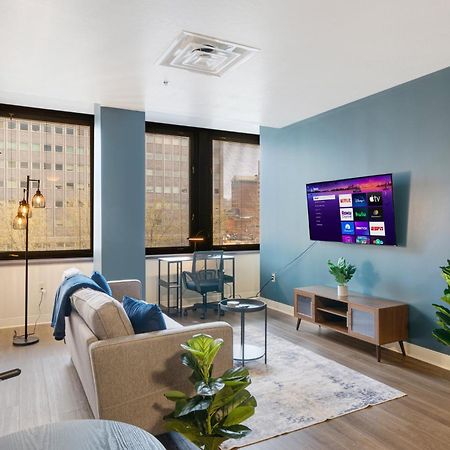 Apartamento Vibrant Luxury Prime Location 24-7 Onsite Parking Gym Lounge Pittsburgh Exterior foto
